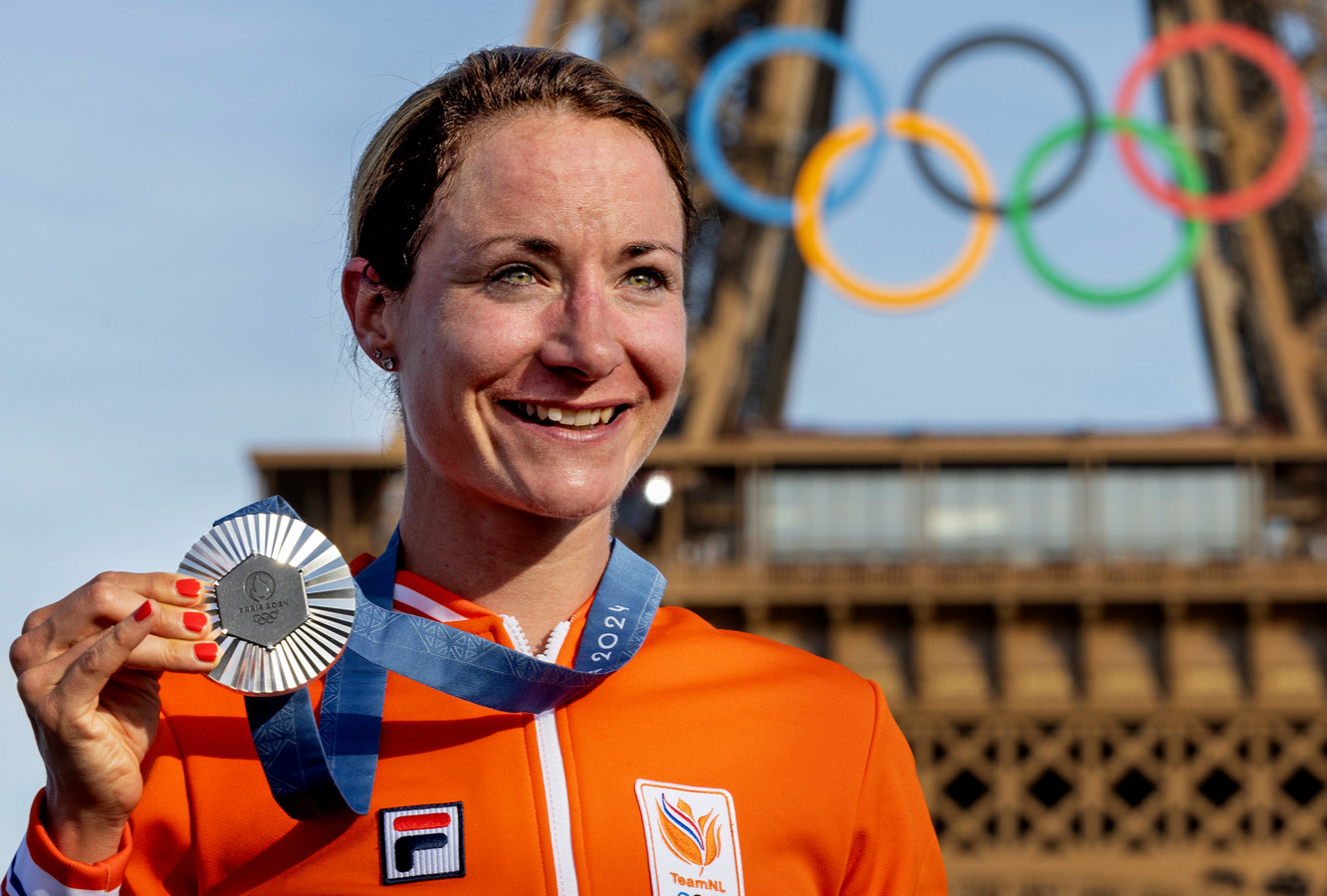 Zilver! Marianne Vos 12 jaar na olympische titel in Londen weer op ...