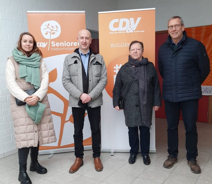 De nieuwe voorzitters Mieke Van Malderen, Kaï Van Nieuwenhove, Marie-Louise Verest en Armand De Raedt.