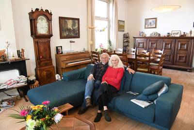 Deuren van door Rob en Conny bewoonde statige pastorie in Rijen staan écht open voor iedereen: ‘Inri