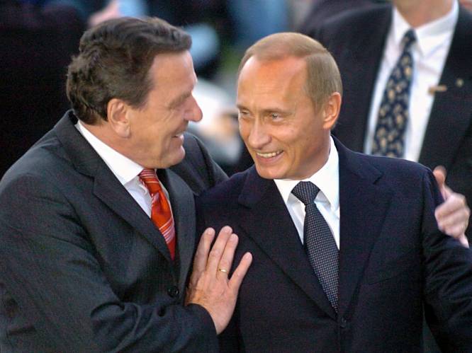 Voormalig bondskanselier Schröder in Moskou: speculaties over ontmoeting met Poetin