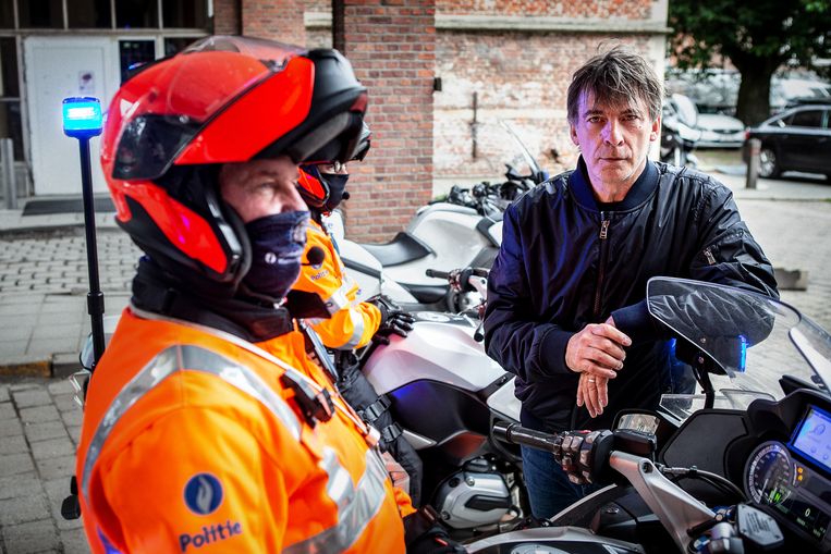 'Luk Alloo bij de verkeerspolitie' Beeld VTM