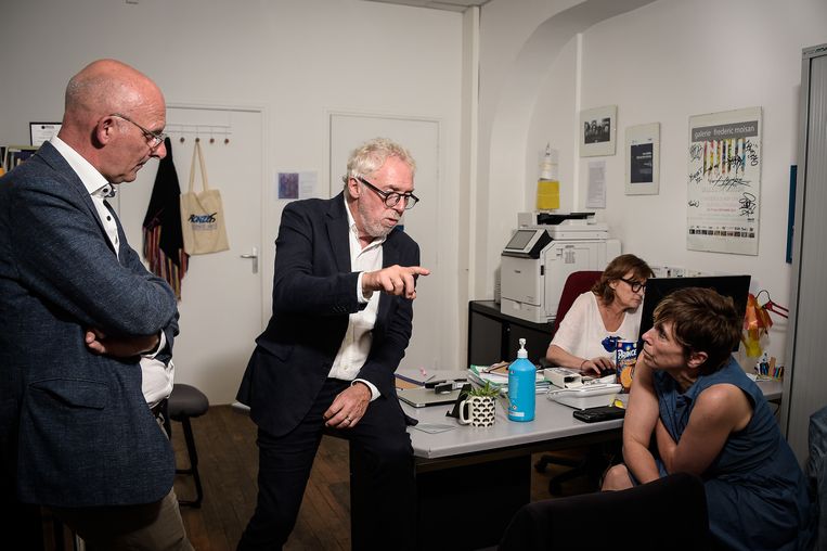Philippe Duperron: ‘Nabestaanden van de Bataclan hangen hun zolderkamer vol met krantenknipsels, foto’s van de beschuldigden, schema’s van de vertakkingen binnen IS… Ik voelde erg met hen mee: die mensen zijn beschadigd voor het leven.’ Beeld Federico Pestellini / Panoramic