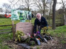 Met zelfgemaakt fotobord eert Flip Jonkman (76) Canadezen die in Heino sneuvelden: ‘Dit zijn bijzondere dagen’