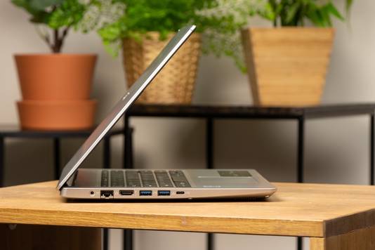 Dit is de laptop tot 500 euro | Tech | AD.nl