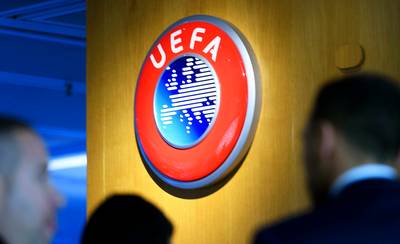 EN DIRECT: l'Union belge soutient l'UEFA, la Juve s’envole à la Bourse